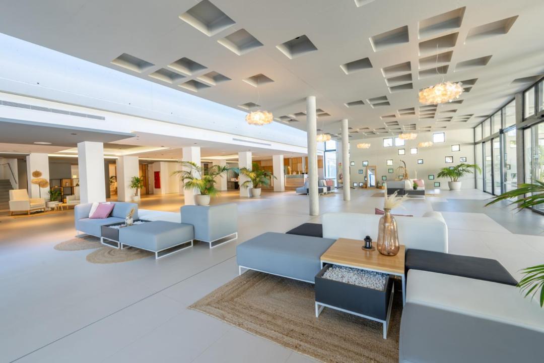 Els Pins Resort & Spa - Emar Hotels Sant Antoni de Portmany Екстериор снимка